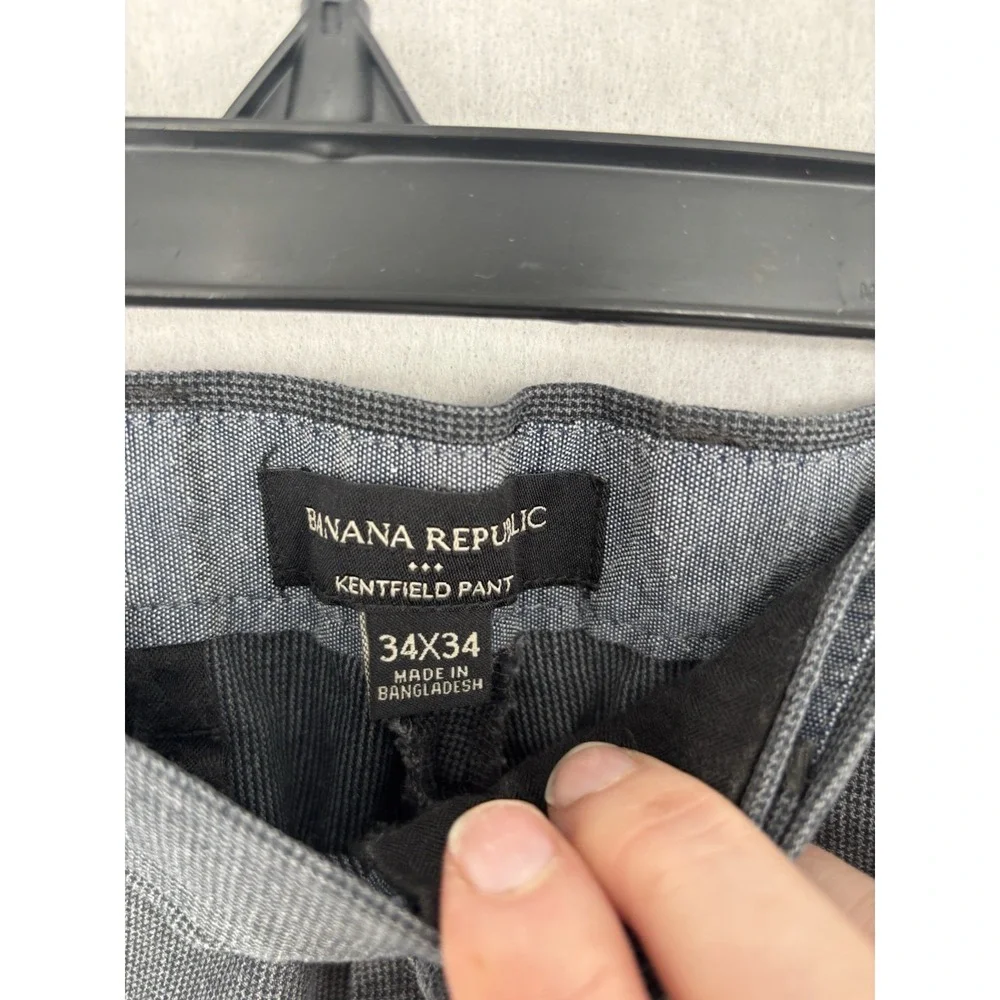 Banana Republic workwear sophisticated